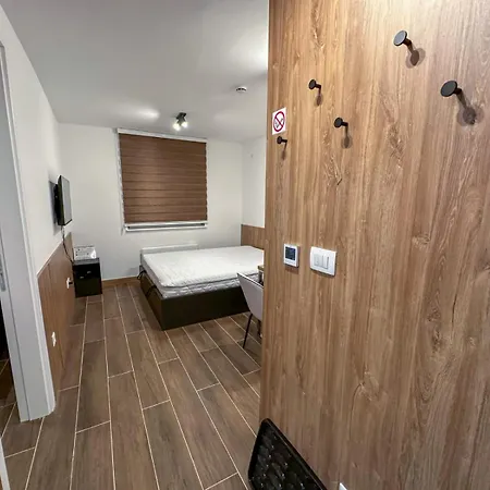 Hrast Sestosjed Trnovo